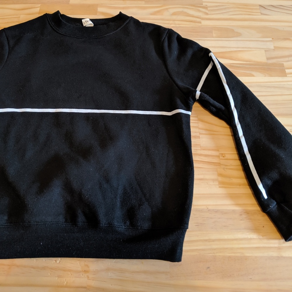 Cropped Black and White Sweatshirt, Size S
